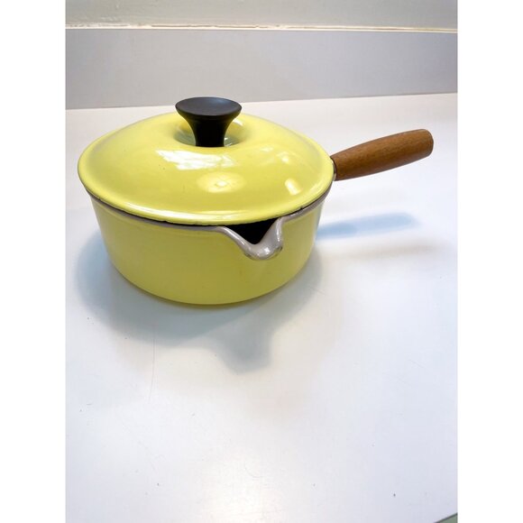Vintage Le Creuset Wooden Handled Saucepan with Lid - Picture 1 of 12